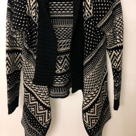 Printed Open Front Cardigan Sweater - Picture 2 of 5